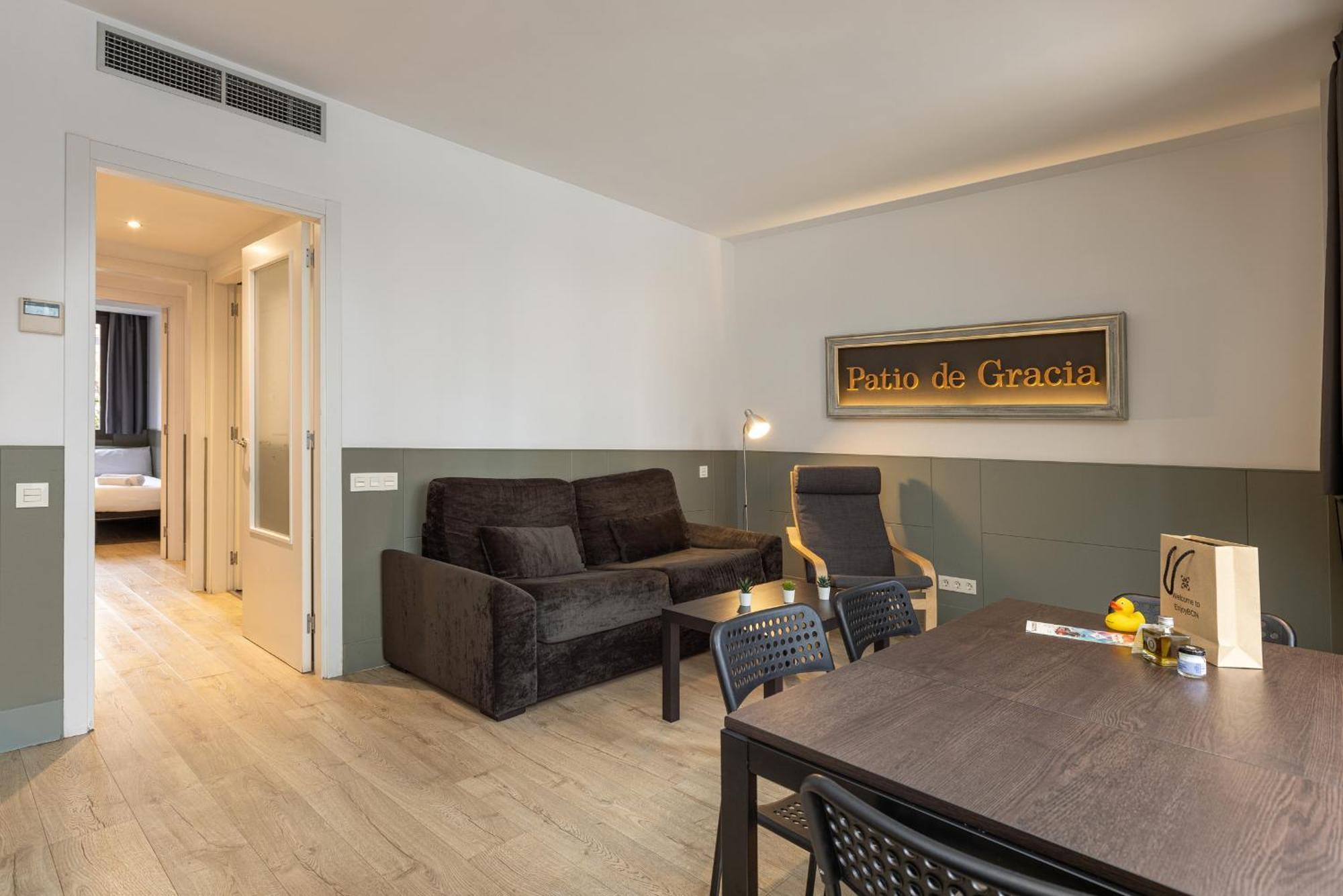 Enjoybcn Patio De Gala Apartment Barcelona Exterior photo