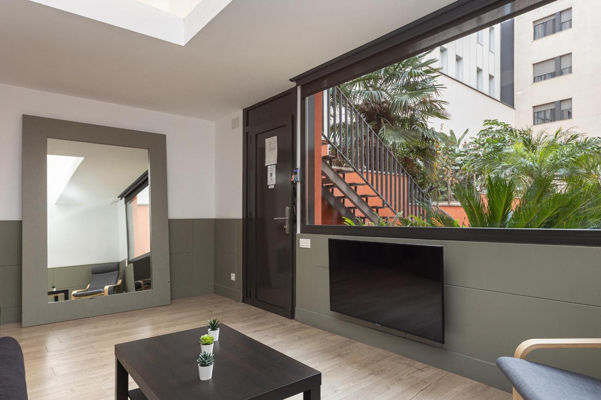 Enjoybcn Patio De Gala Apartment Barcelona Exterior photo