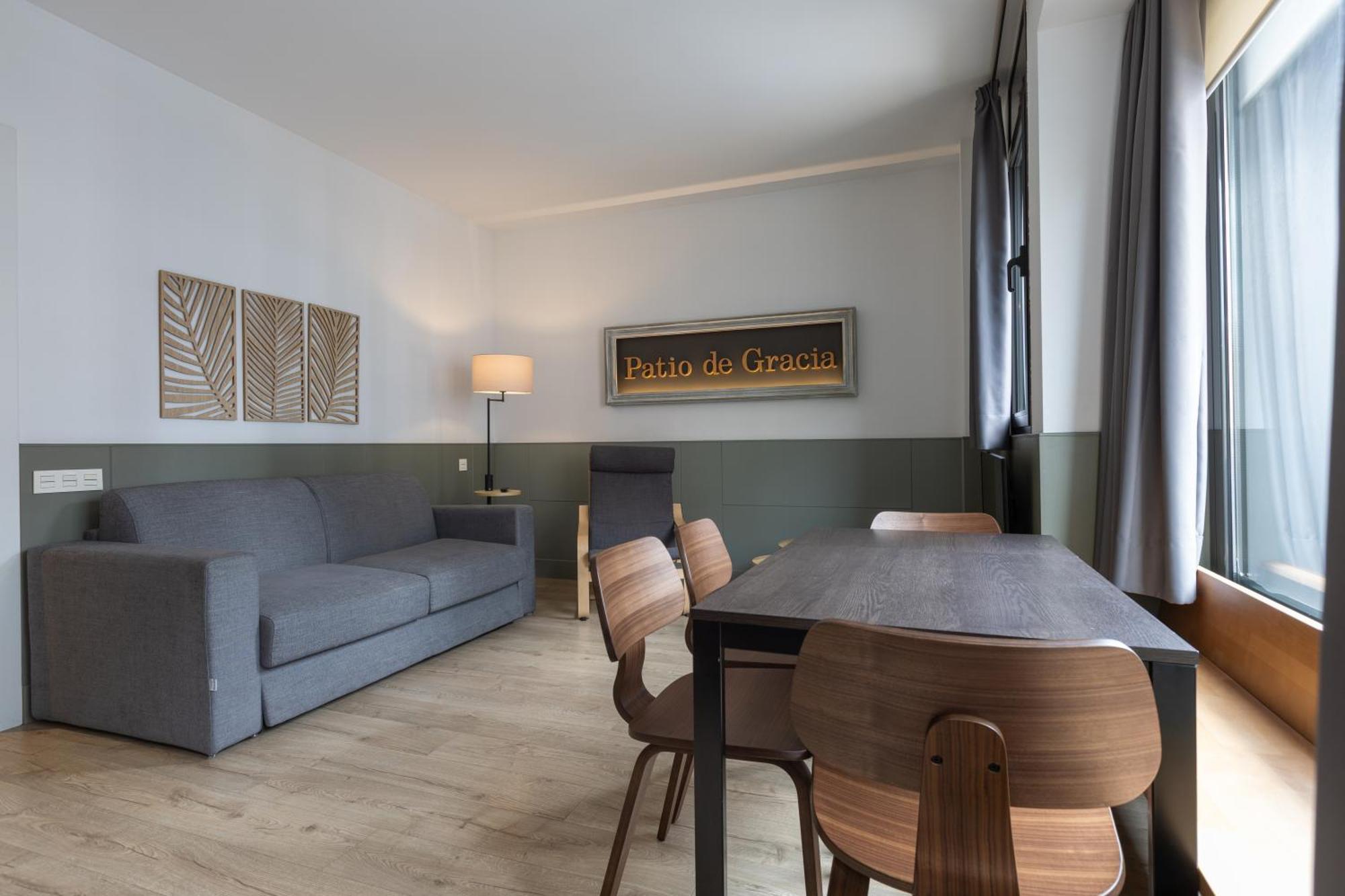 Enjoybcn Patio De Gala Apartment Barcelona Exterior photo